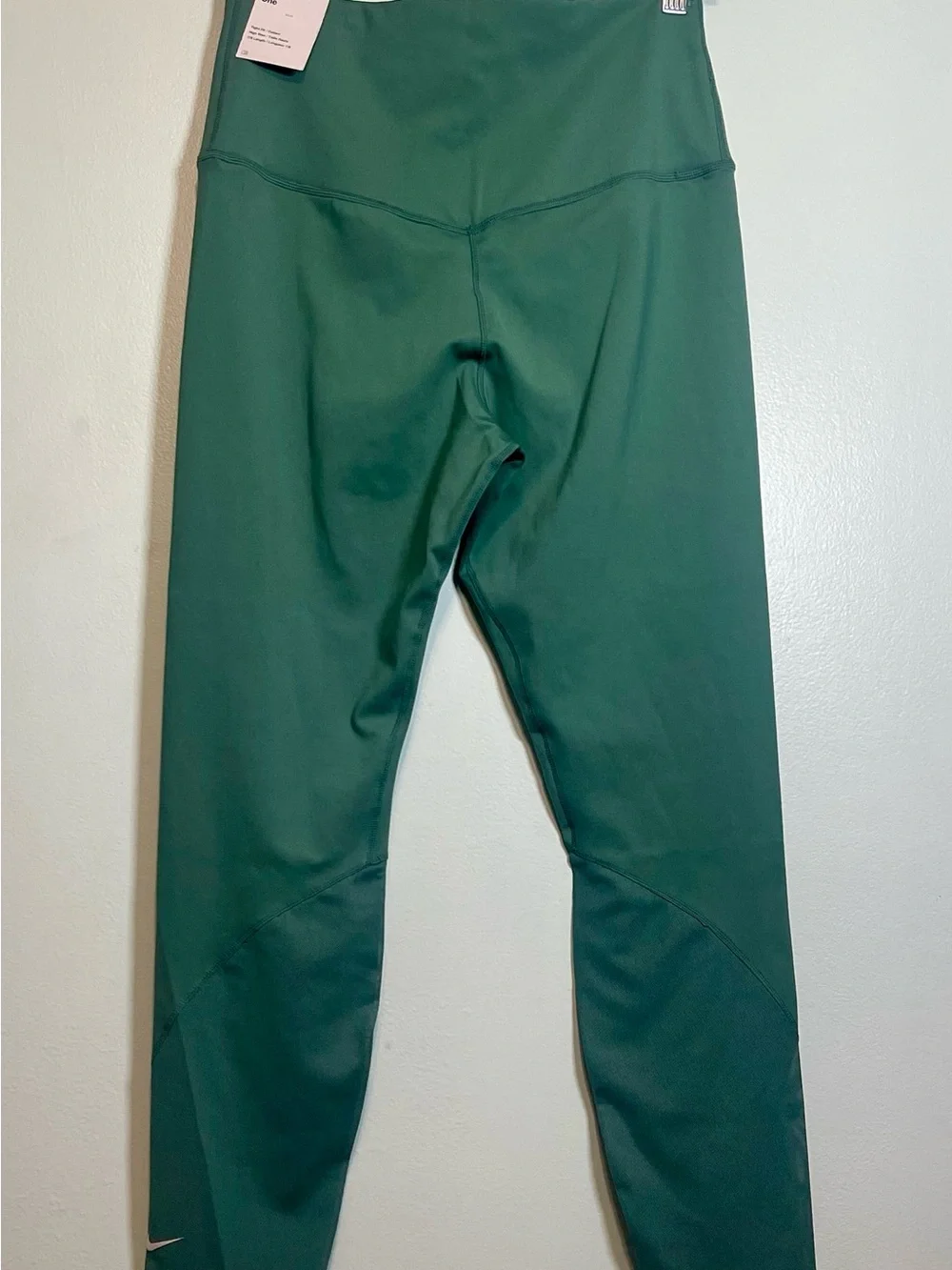 Nike Women's Deep Green High-Waist Leggings